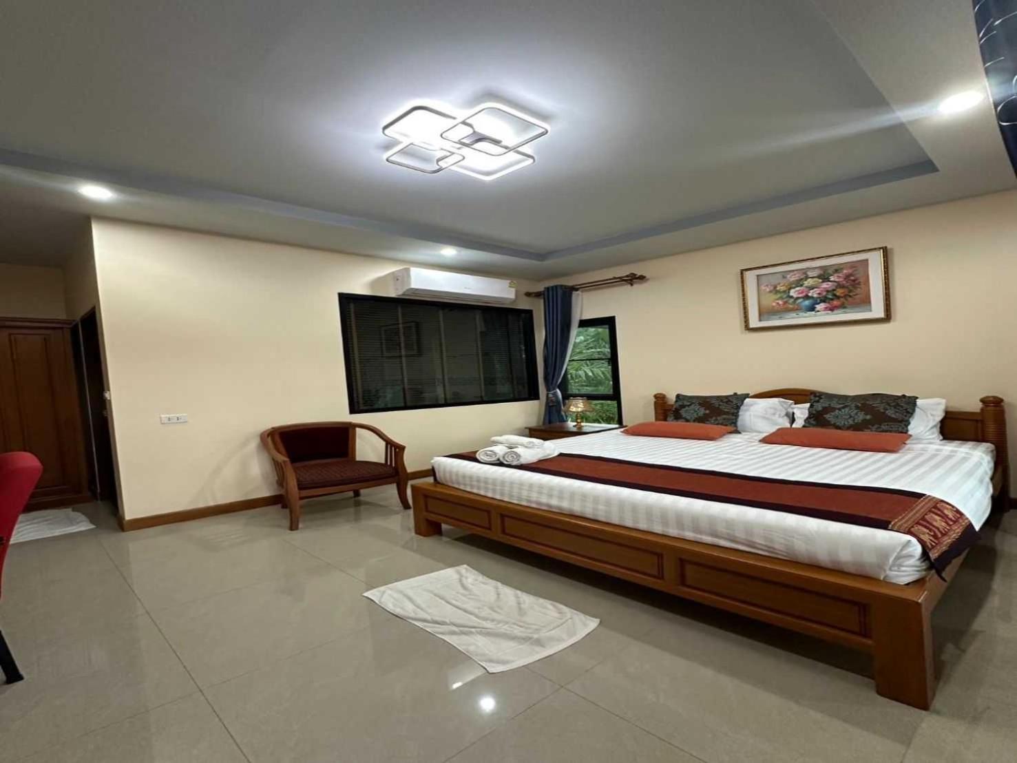 Capital O 75518 Baan Rose Resort Ao Luk Eksteriør bilde