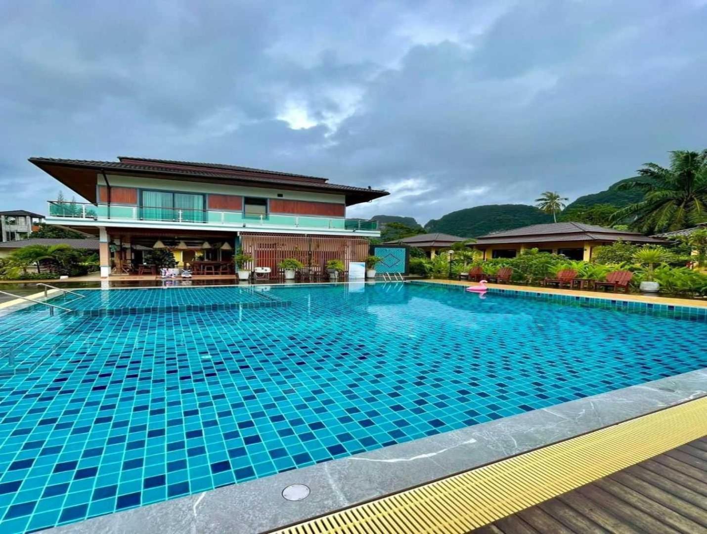 Capital O 75518 Baan Rose Resort Ao Luk Eksteriør bilde